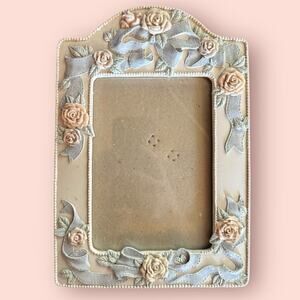 Vtg Victorian Picture Frame Ornate Floral Cottagecore Grannycore large 5x7